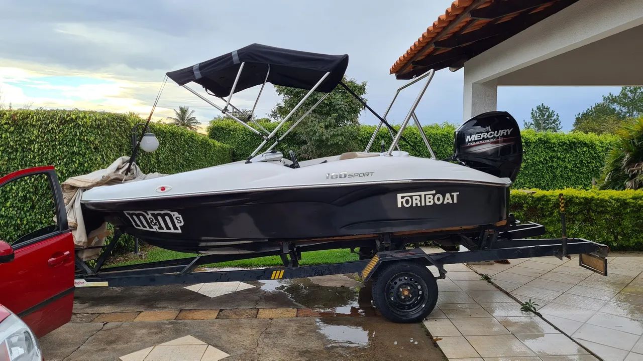 Lancha 16 pes, completa, com motor 60hp4T mercury.  - Foto 4