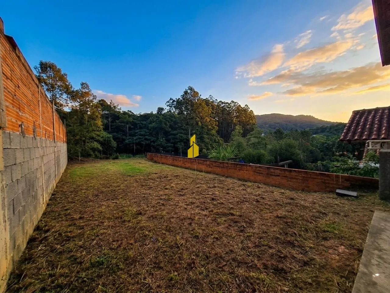 Casa com amplo espaço em Timbó-SC - Foto 3