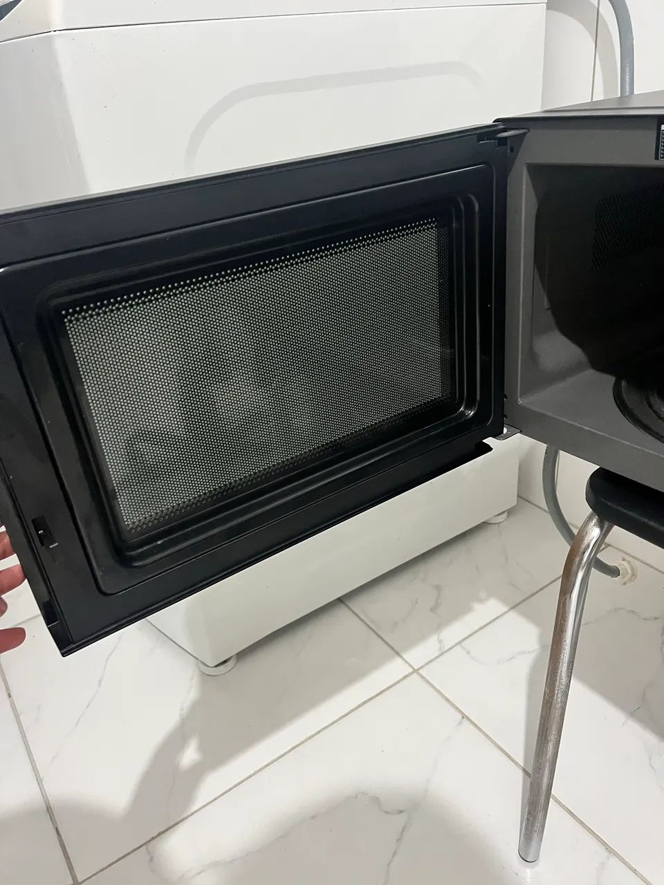 Microondas 30L da LG- Seminovo