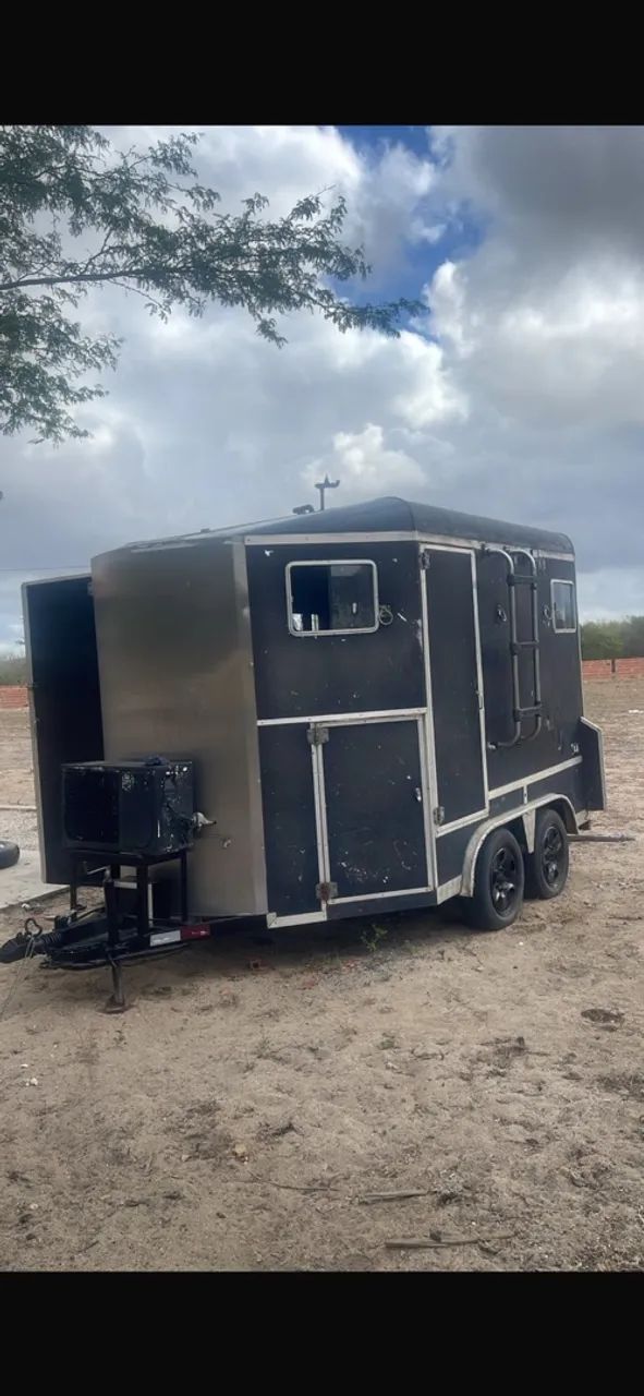 Reboque para cavalo 
