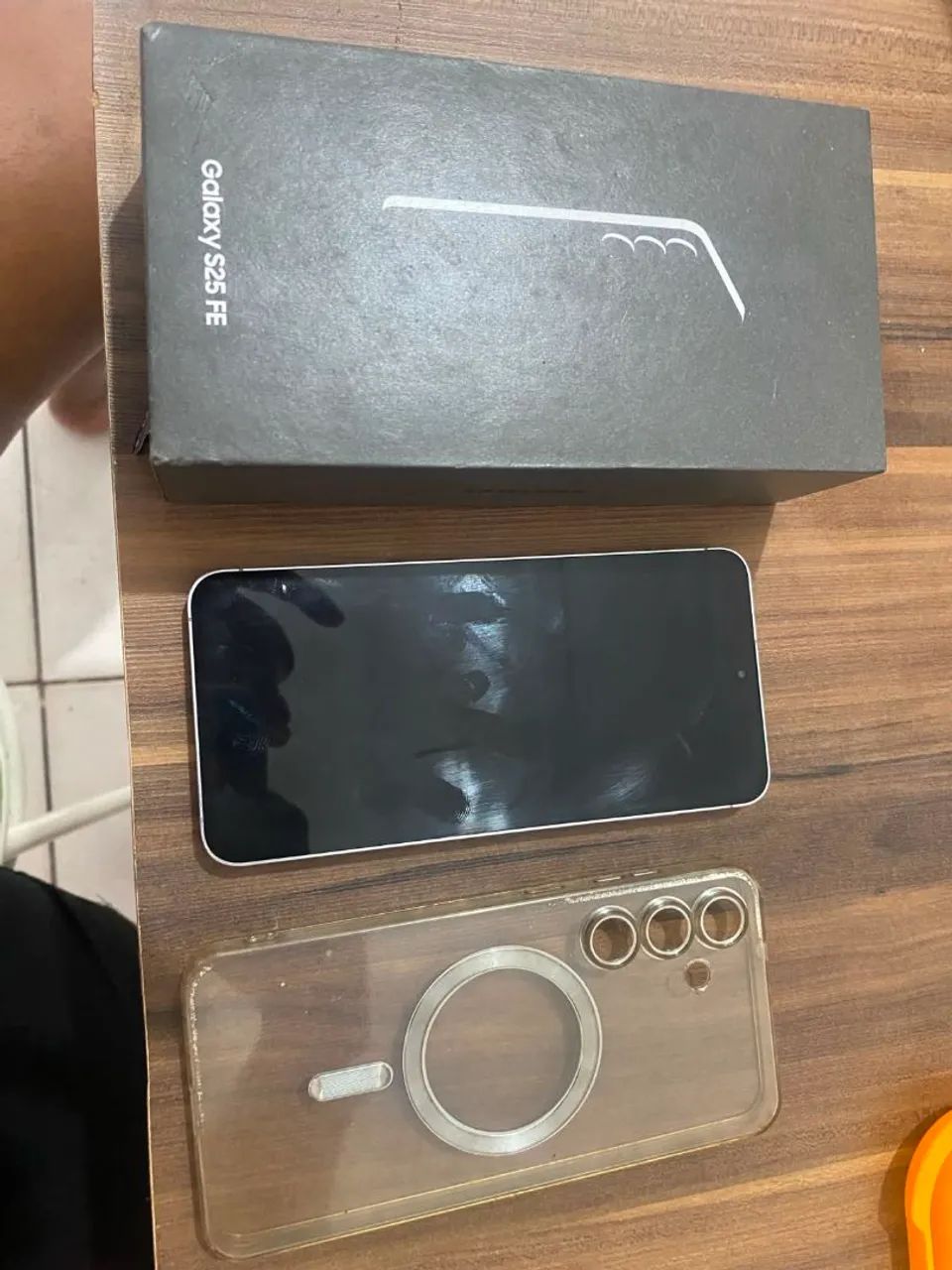 Samsung S25 FE 256Gb (Na caixa)