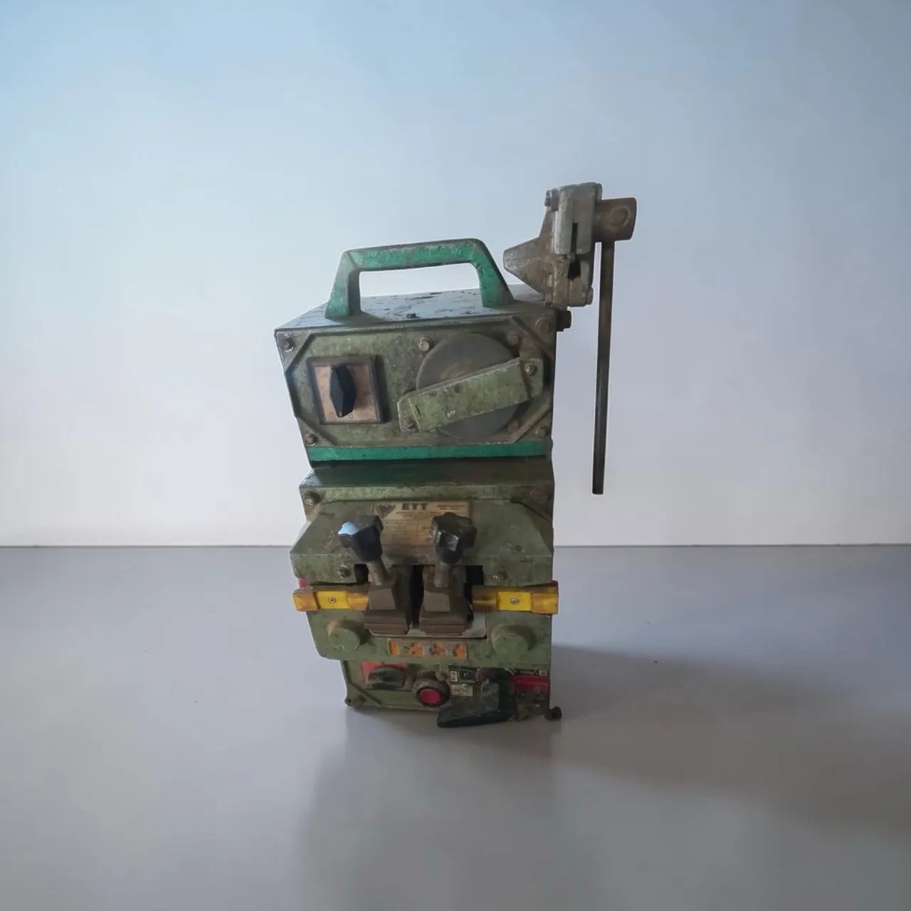 Maquina de solda para serra de fita