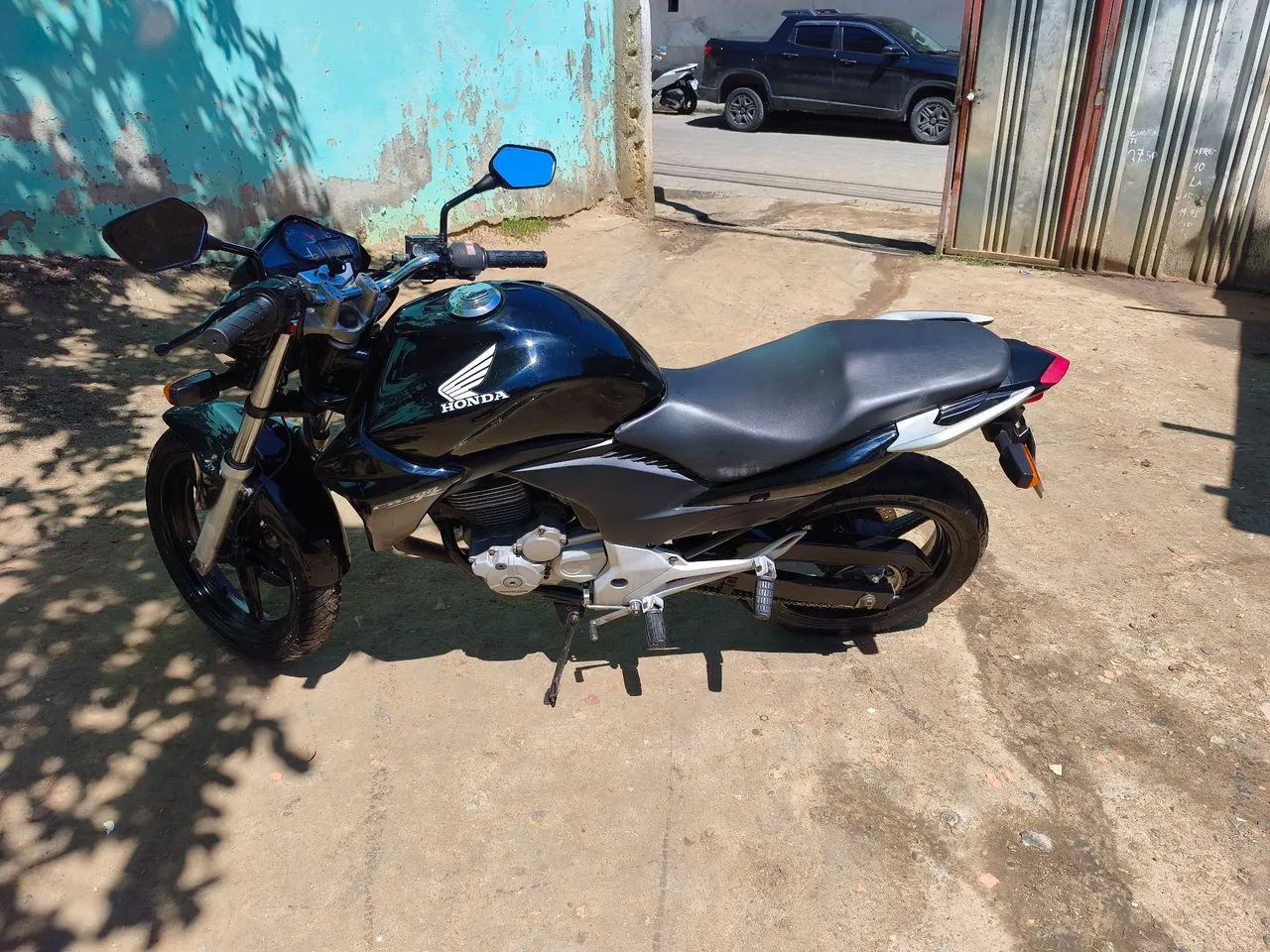 CB300R - Foto 5