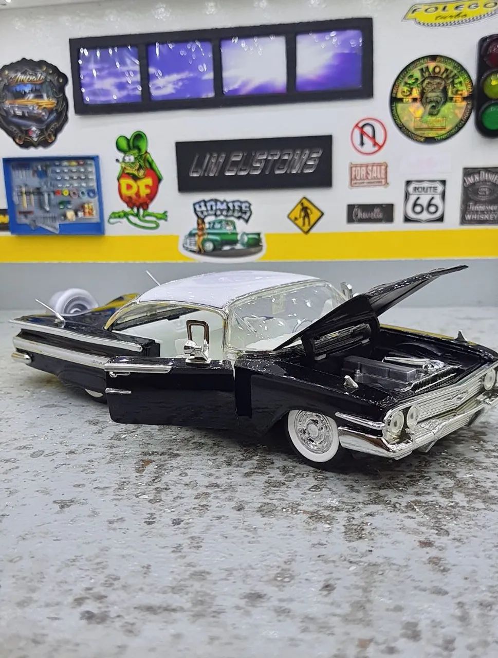 Jada toys 1:24 - Chevrolet Impala 1960 com Kit Continental