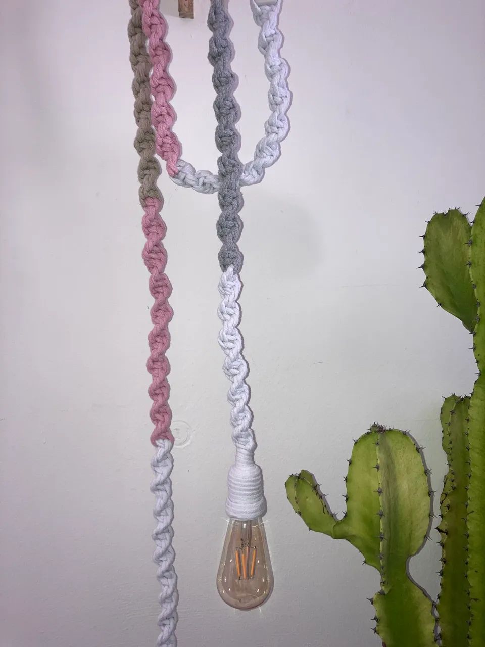 Cordão de Luminária, suporte e lâmpada. - Foto 4