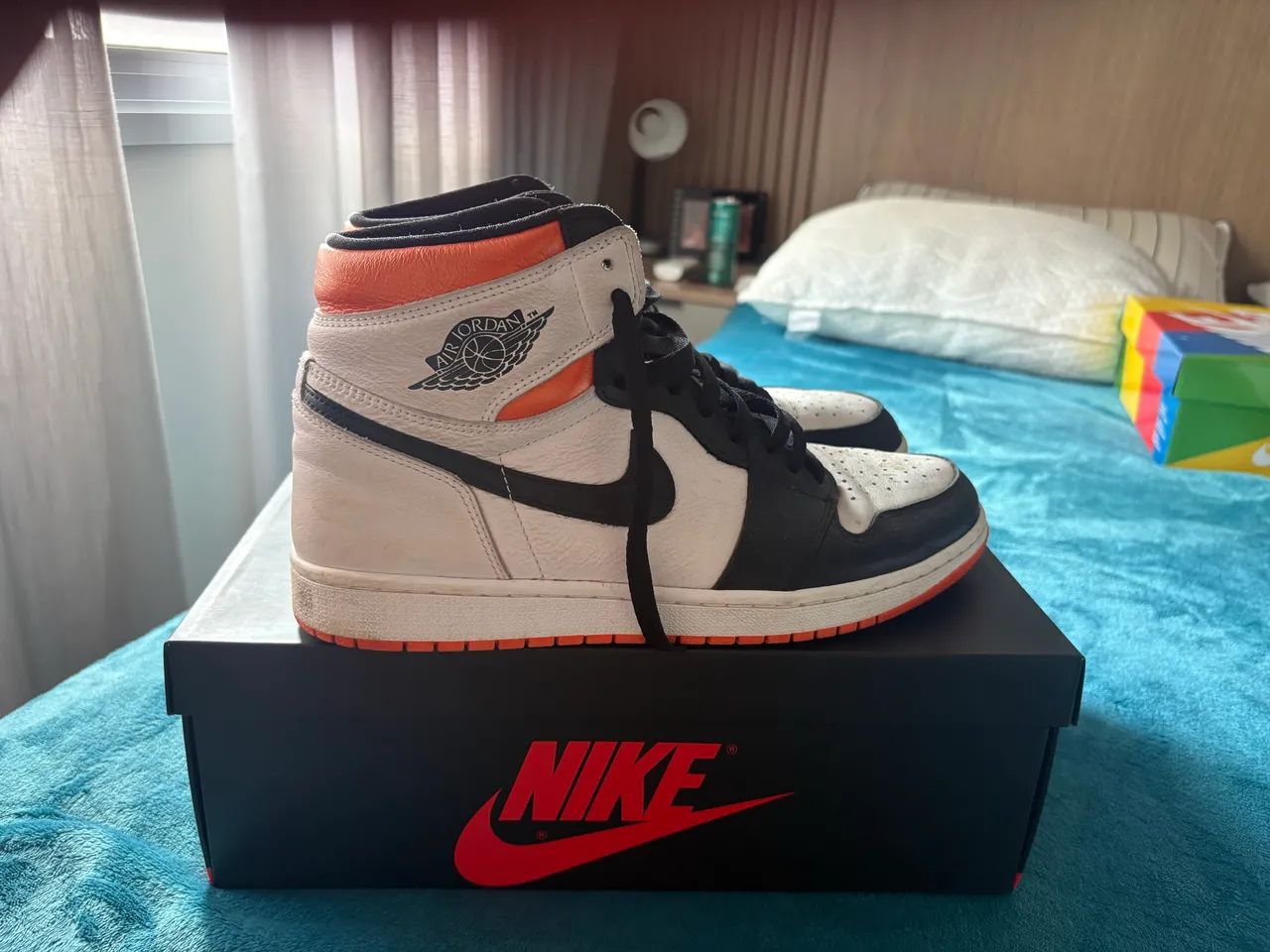 Nike Air Jordan 1 Retro High OG Electro Orange - Calçados Nike Air Jordan 1 Retro High OG Electro Orange - Calçados