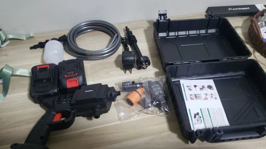Mini lavadora Alta pressão Recarregável 2 baterias Bico 6 em 1 Entrego Passo cartão - Foto 2