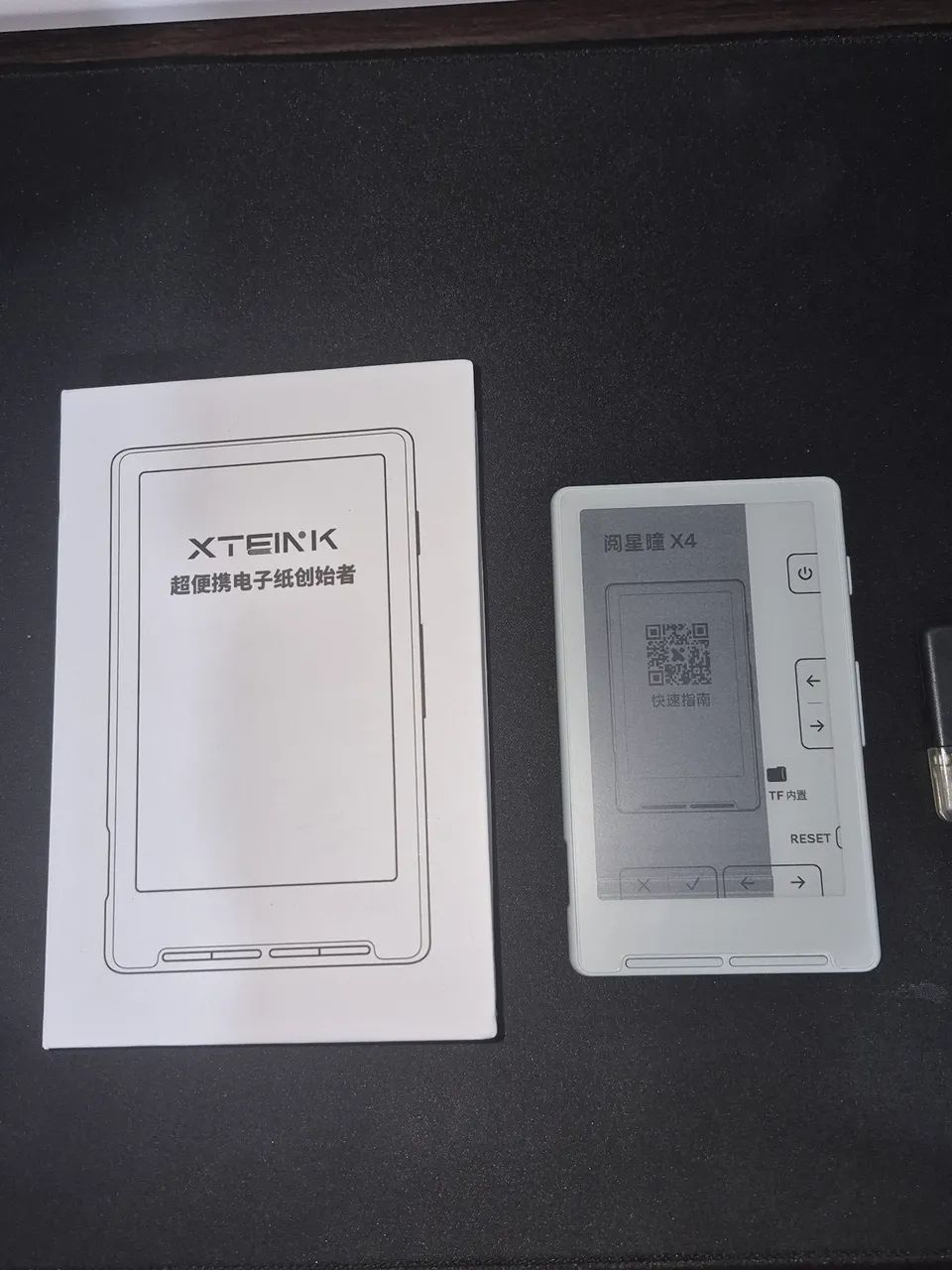Xteink X4 - E-reader - Tela quebrada - Ler descrição