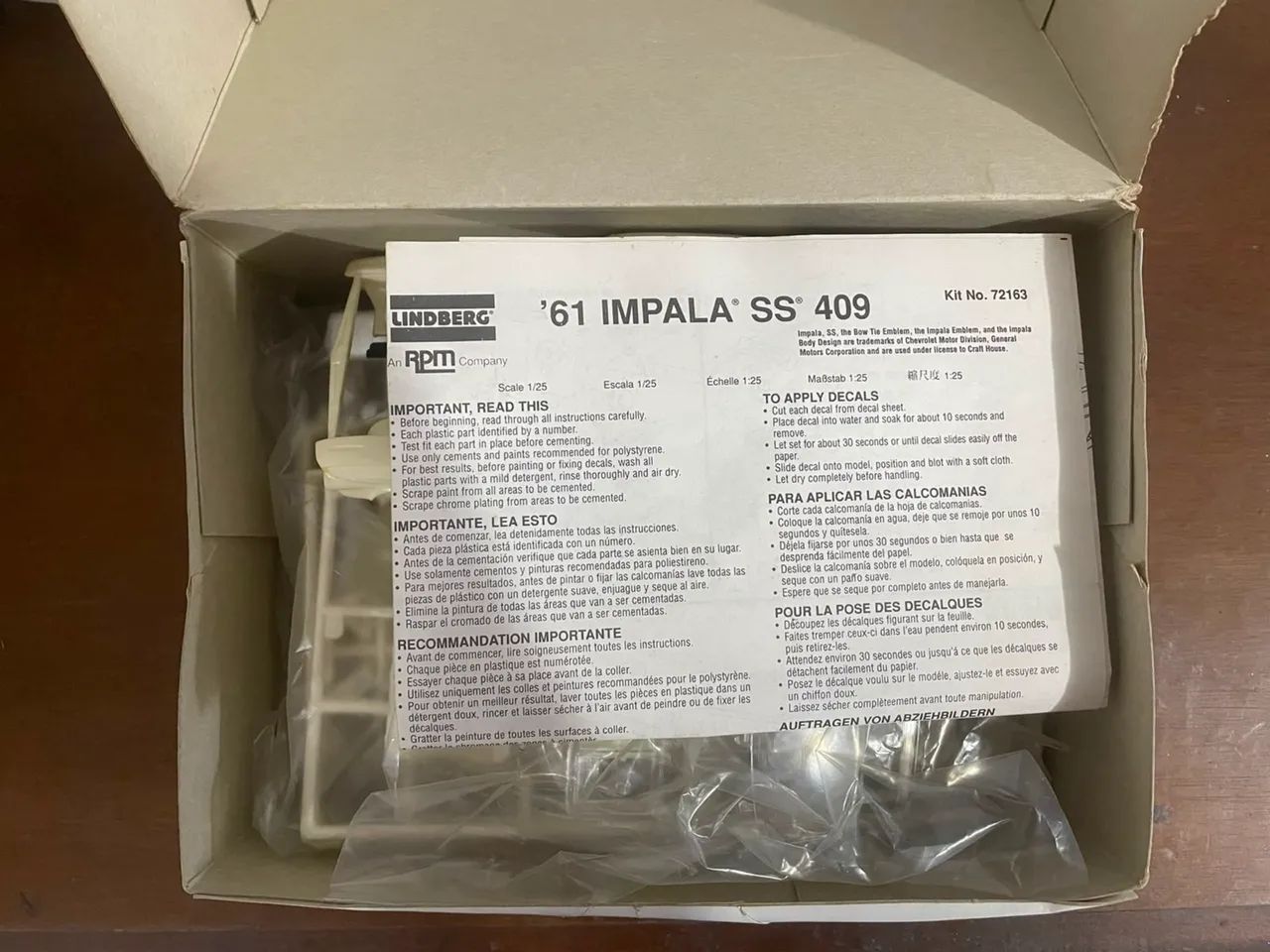 '61 Impala SS 409 1/25 Kit Lindberg - Foto 2