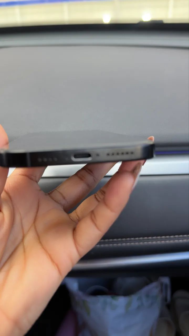 iPhone 16 Pro Max - Foto 4