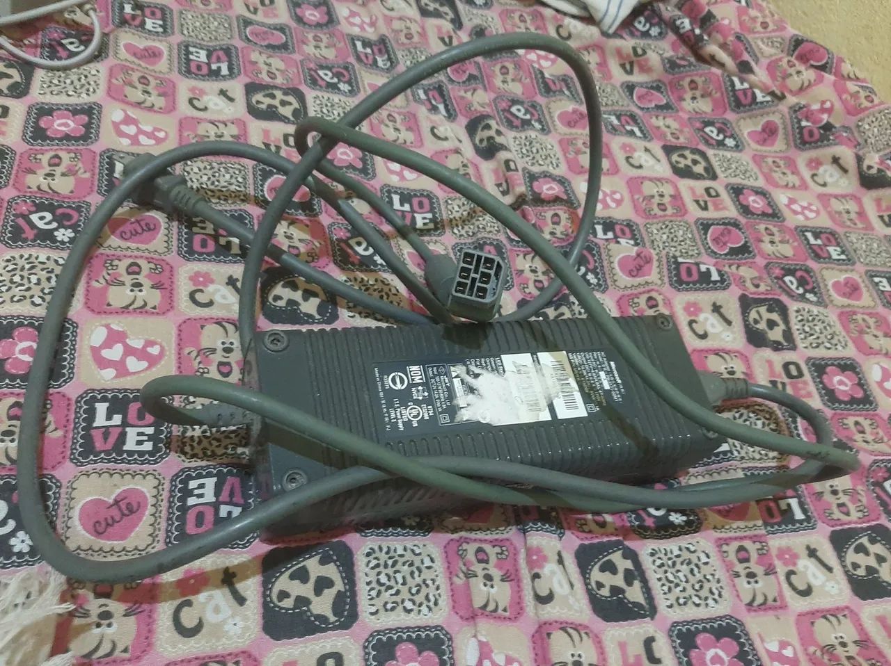 Fonte de Xbox 360 antigo 110voltz - Foto 2