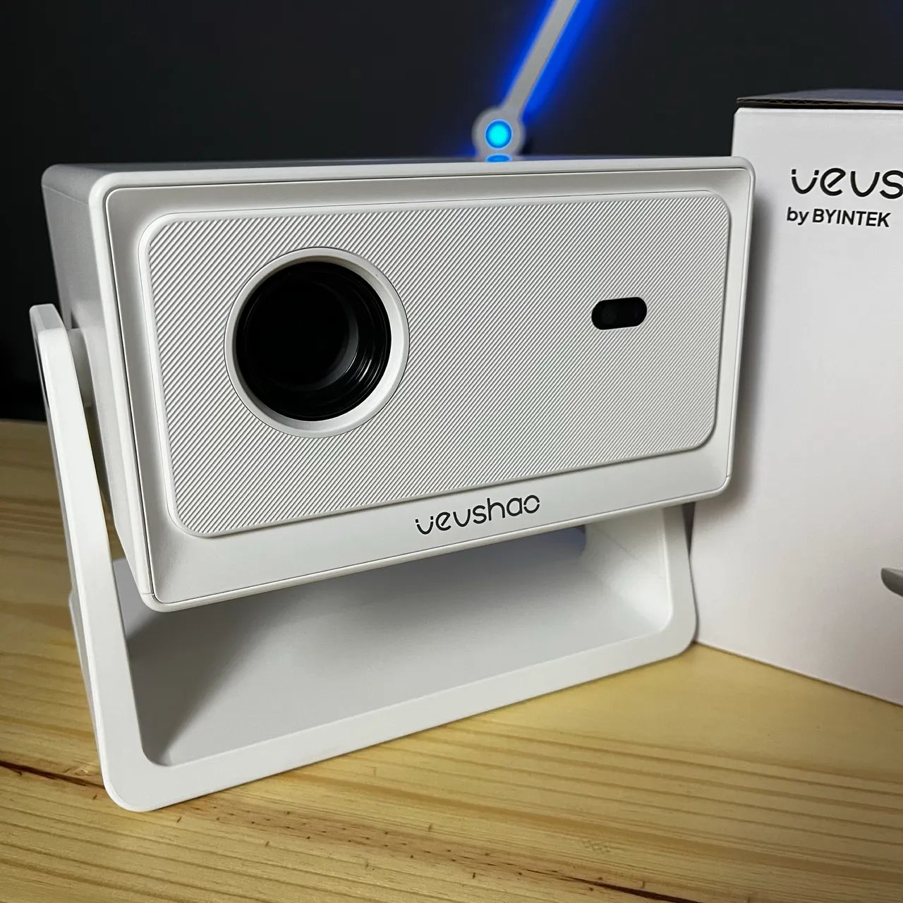 Projetor Vevshao A16 Full HD Android Novo - Aceitamos cartão  - Foto 5