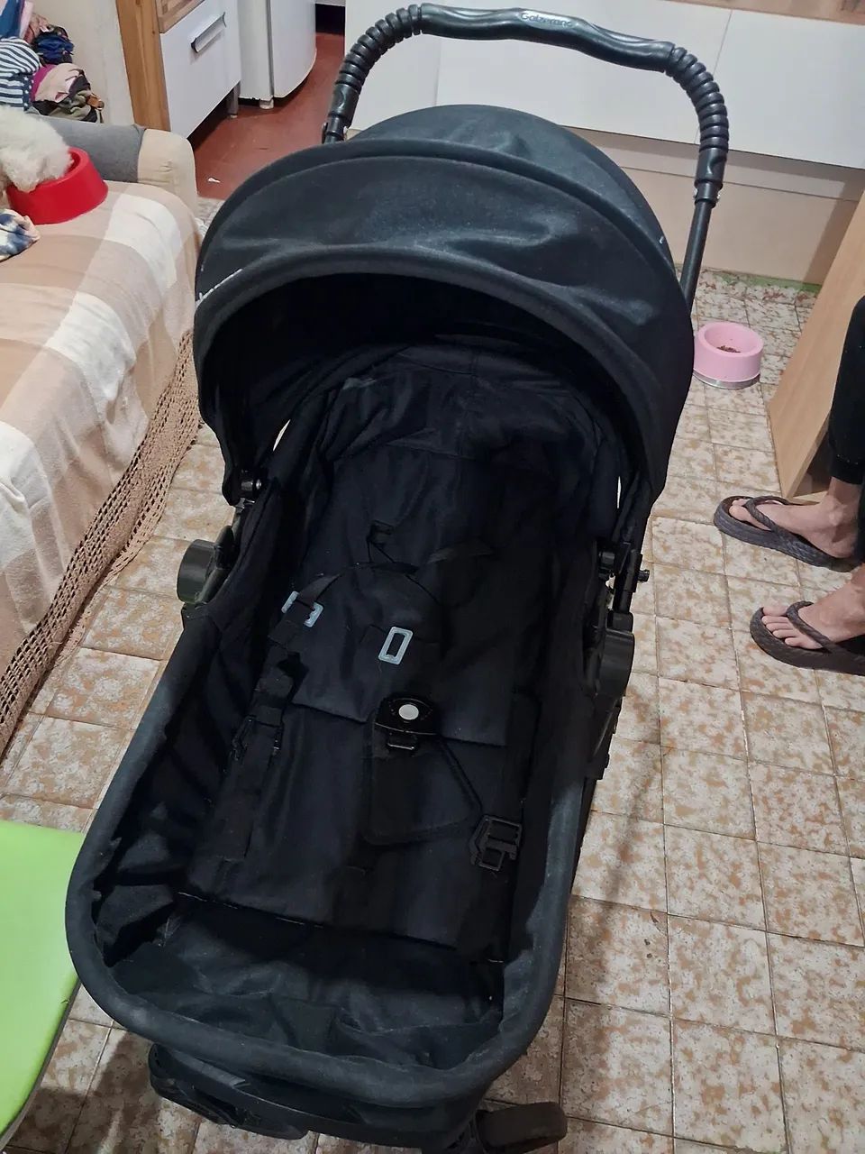Carrinho de bebê semi novo Galzerano - Foto 2