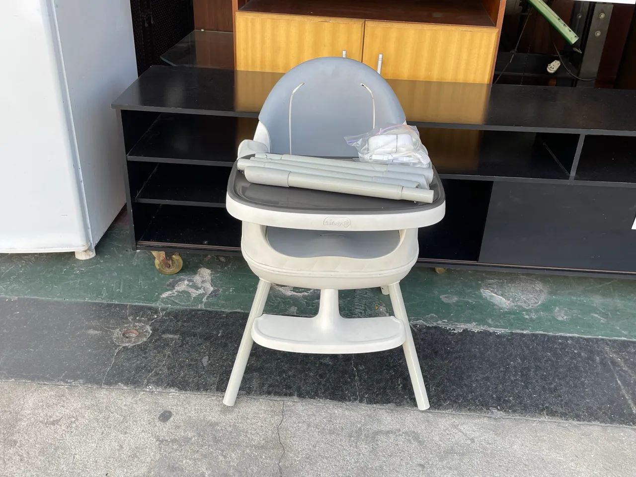 Cadeira de Alimentação Infantil