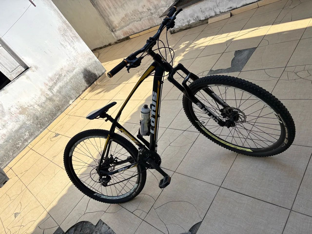 Bicicleta LOTUS extremamente conservada!! - Foto 3