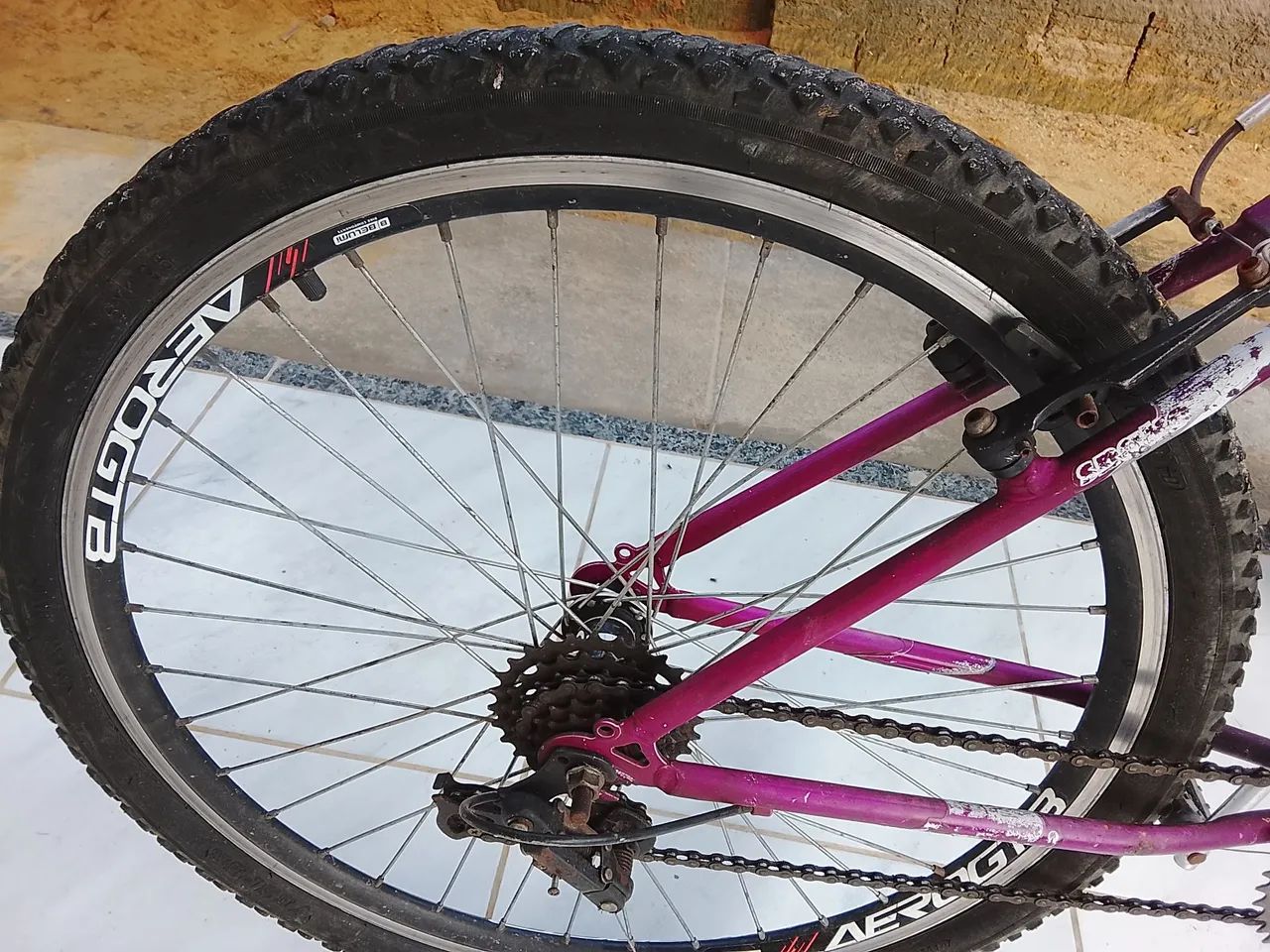 Bicicleta aro 26  - Foto 4
