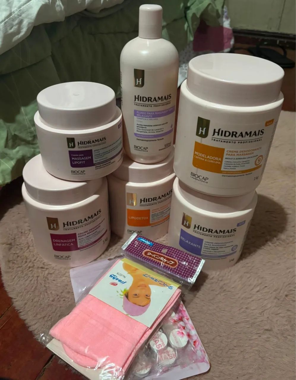 Vendo maca de estética com produtos  - Foto 2