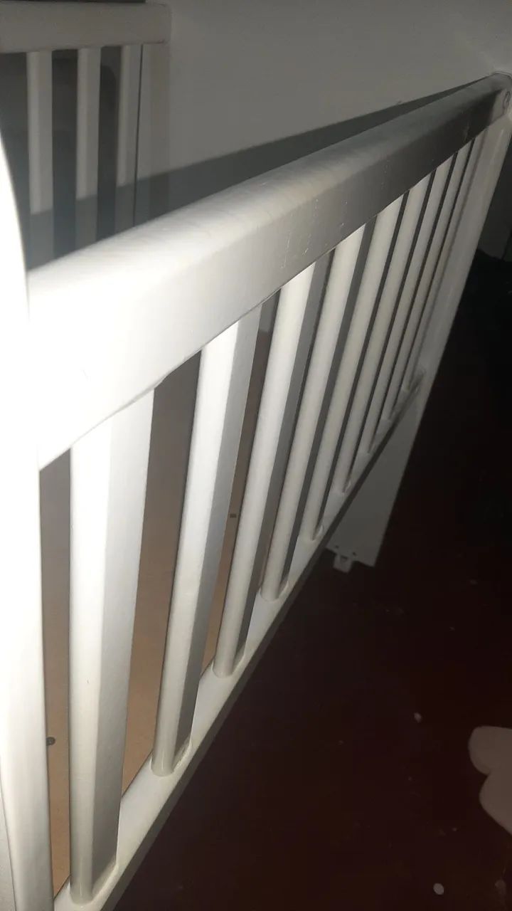 Vendo mini berço com colchão 100$.    * - Foto 5
