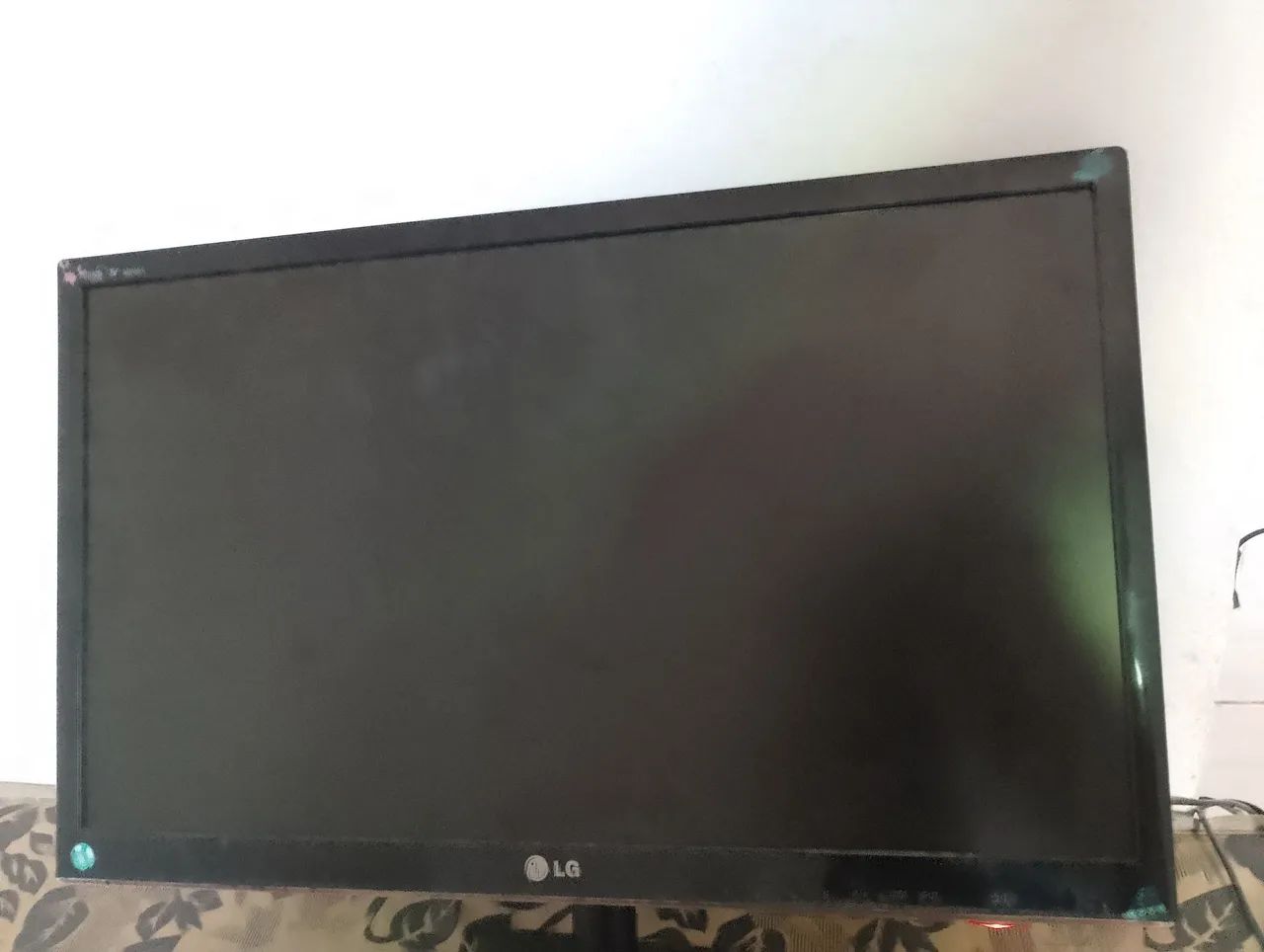 Tv pra retirada de peças 