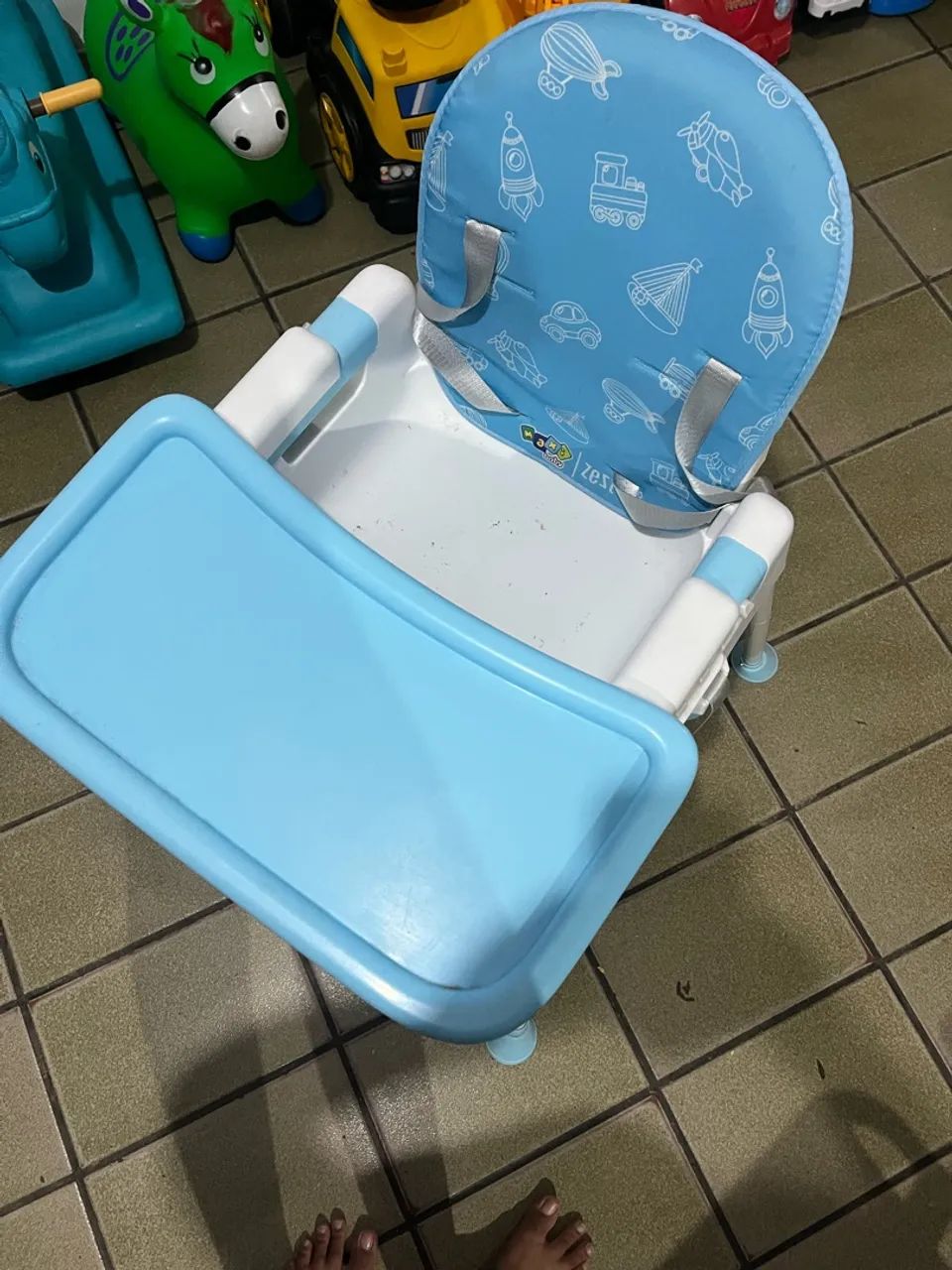 Cadeira de alimentação  - Foto 2