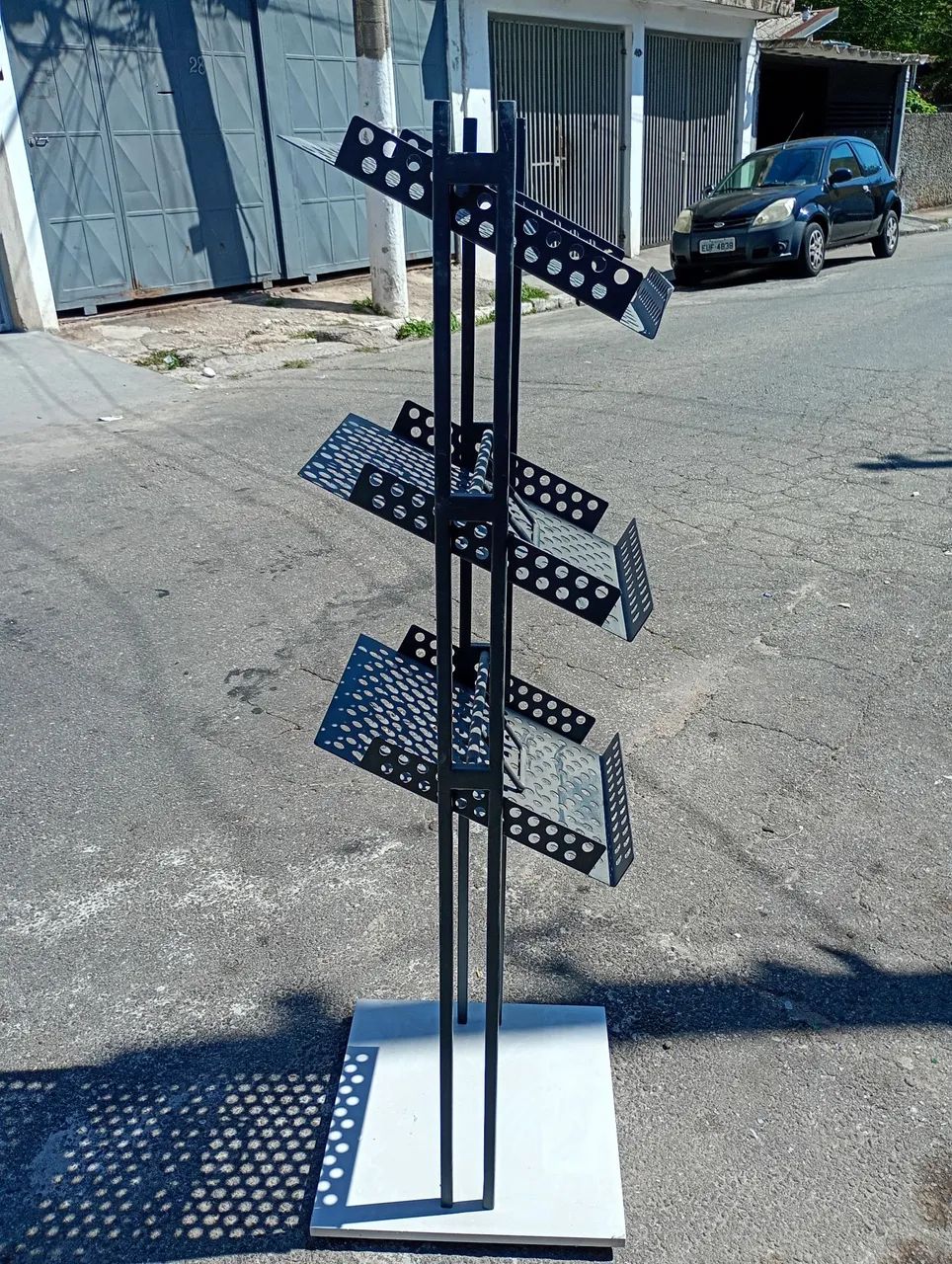 Expositor de chão em metal  - Foto 2