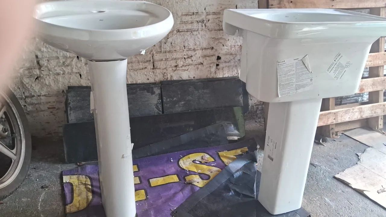 Bathroom and Laundry Sink65060152982914121