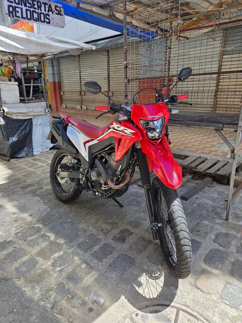 XR 300 2025 - Foto 2