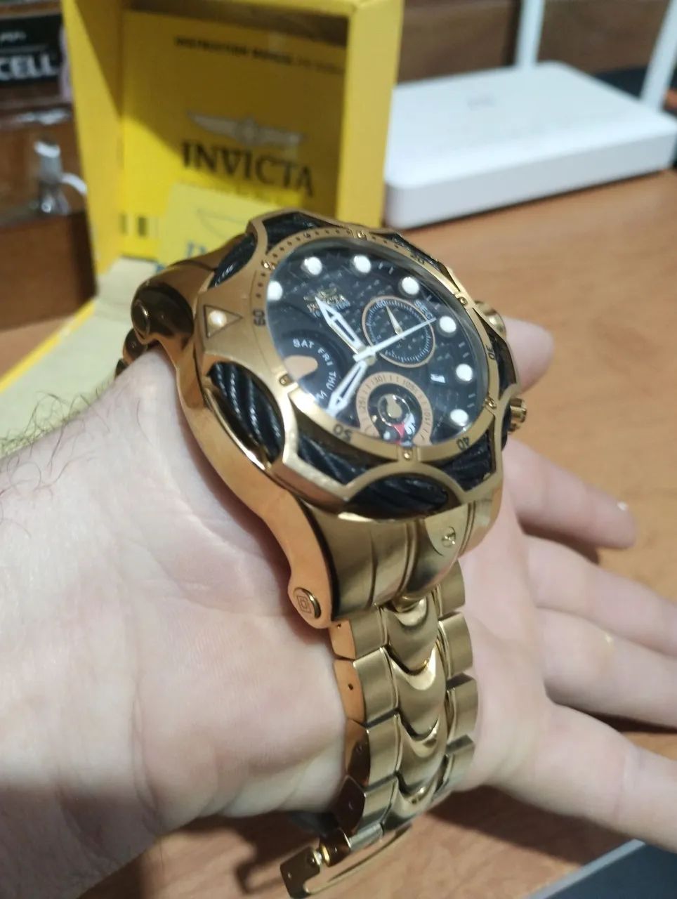 Relógio invicta Venom reserva - Foto 2