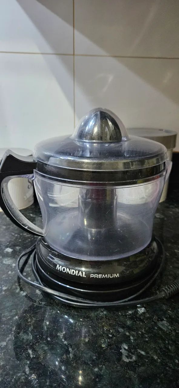 Espremedor de Sucos Mondial Turbo Premium