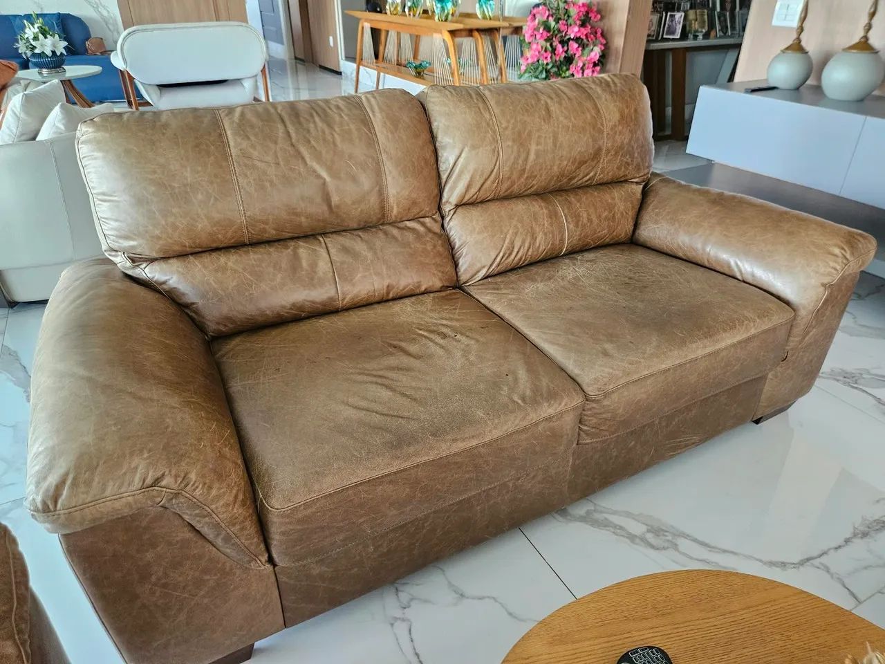 Sofá  100% couro  - Foto 2
