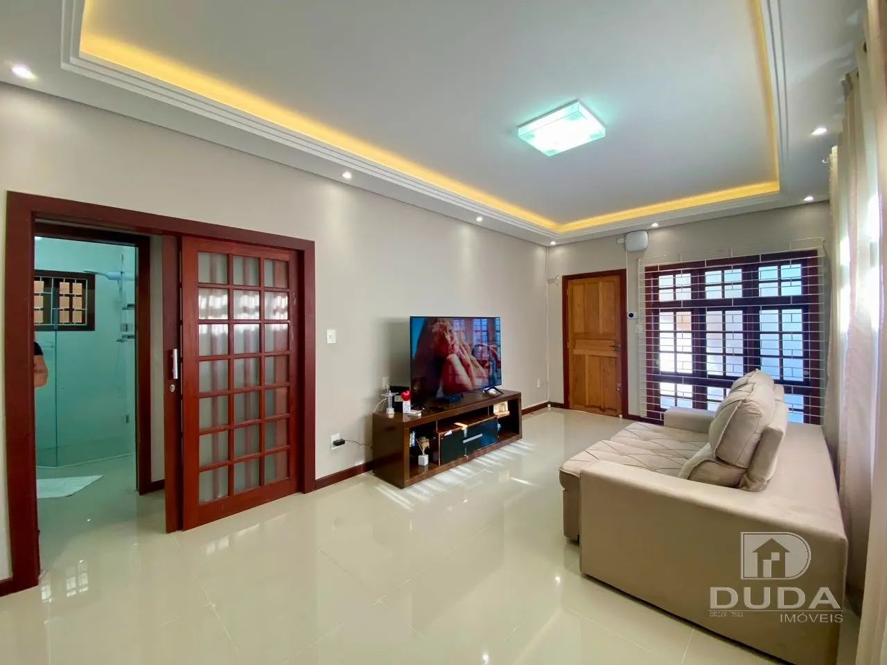 Casa semi mobiliada com 2 quartos na Trindade - Foto 5