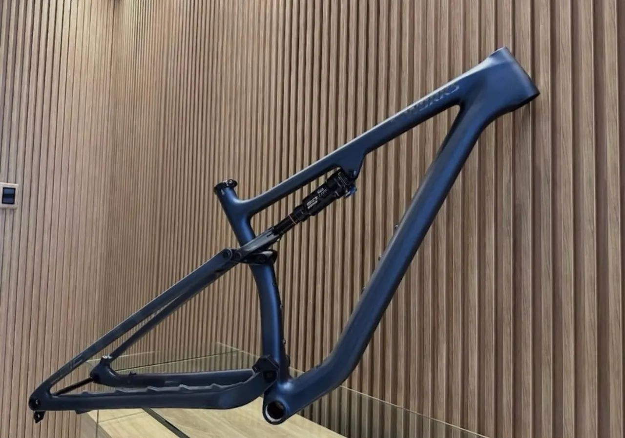Quadro Sworks Epic Evo Tam M