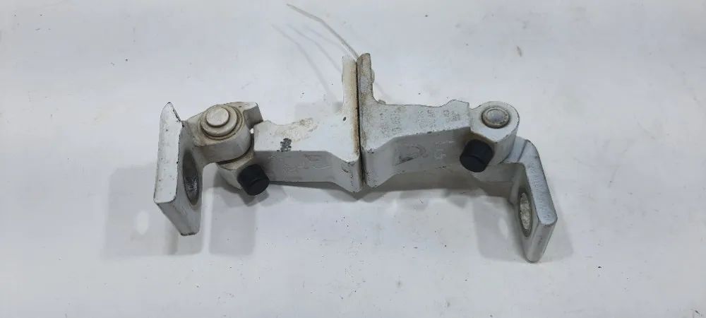 Dobradiça Porta Dianteira Esquerda Vw Virtus 2023 A046574
