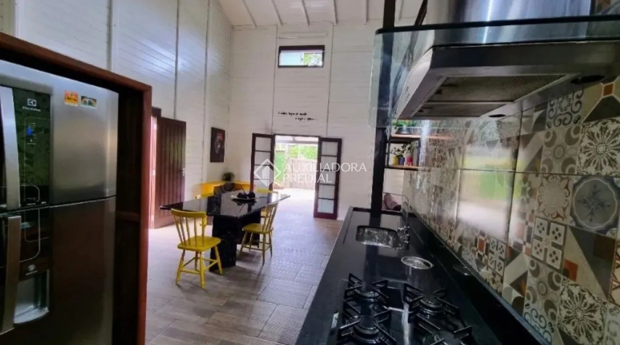 Casa com 2 suítes e 310m² no Village I na Lagoa da Conceição - Foto 3