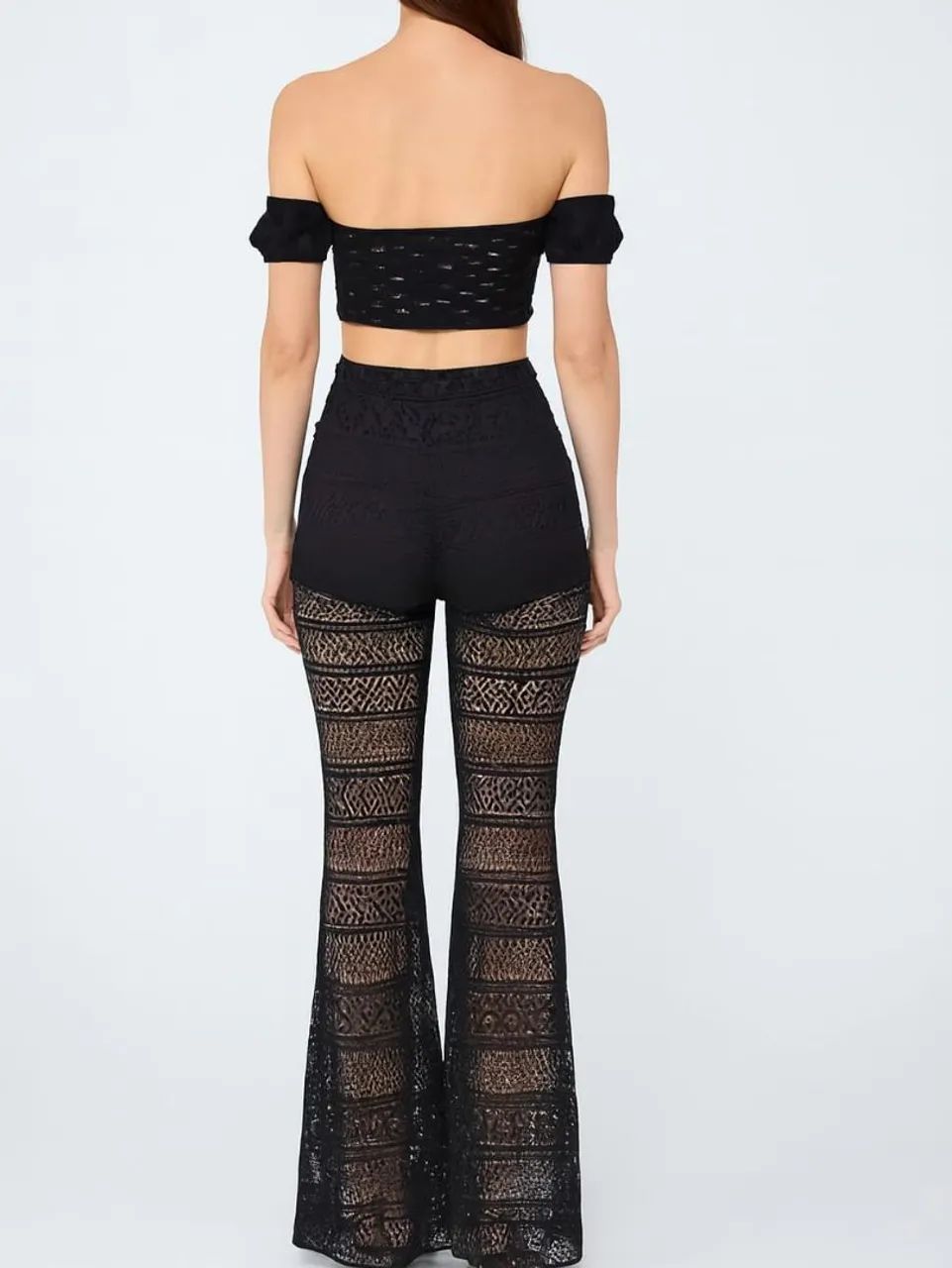 Conjunto Preto Cropped+ Calça Preta Renda P - Foto 2