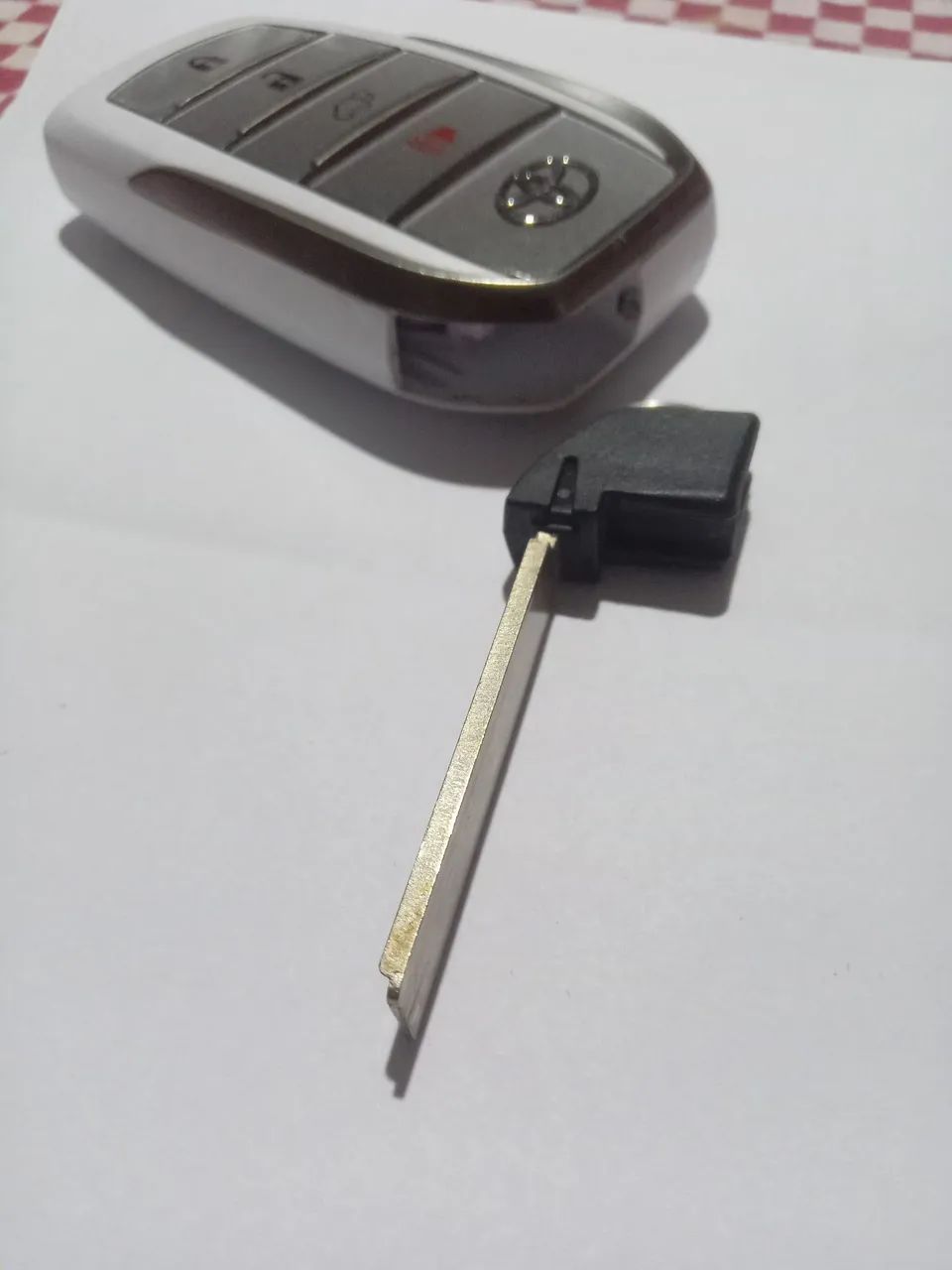 Chave veiculo modelo SW4 - Foto 4