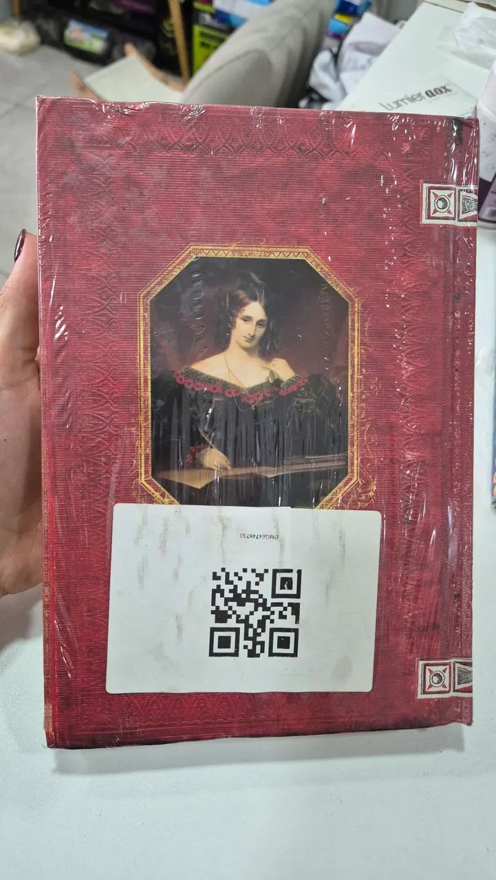 Livro Frankenstein - Foto 2
