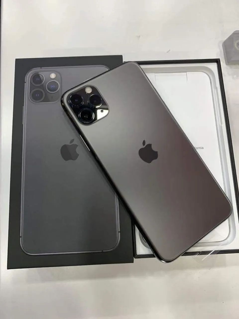 iPhone 11 Pro Max 