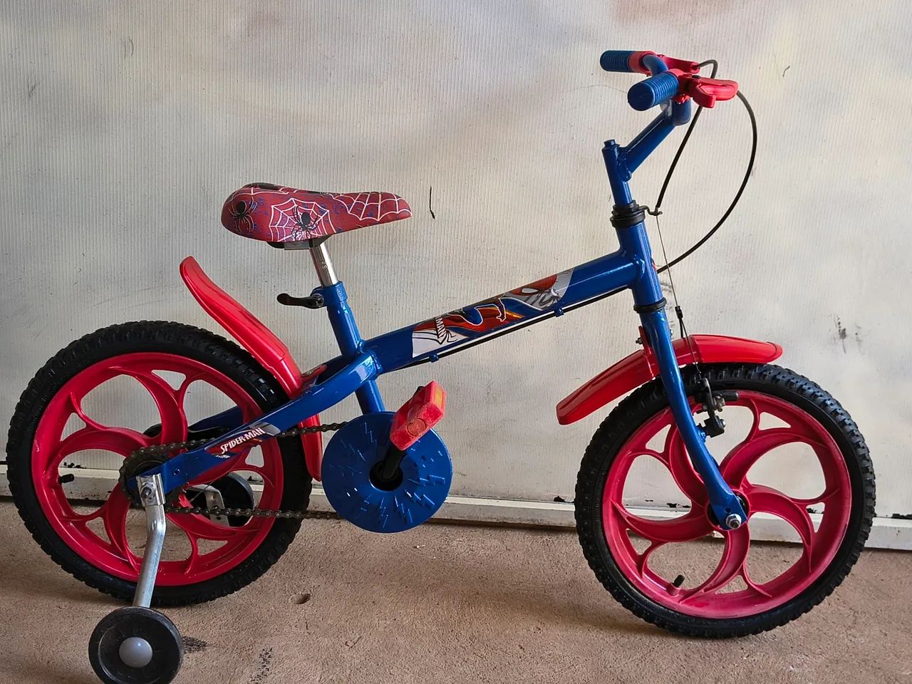 Bicicleta infantil aro 16 - Foto 4