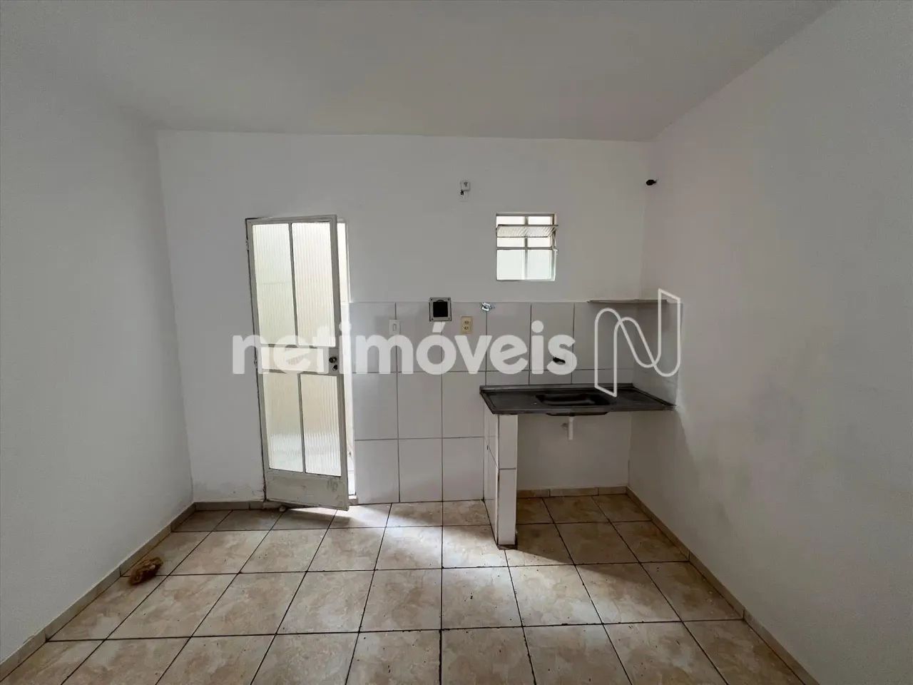 Barracão com dois quartos - Foto 5