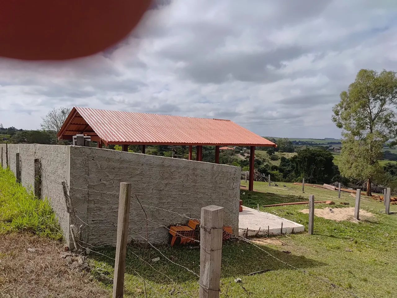 Terreno frente p asfalto 