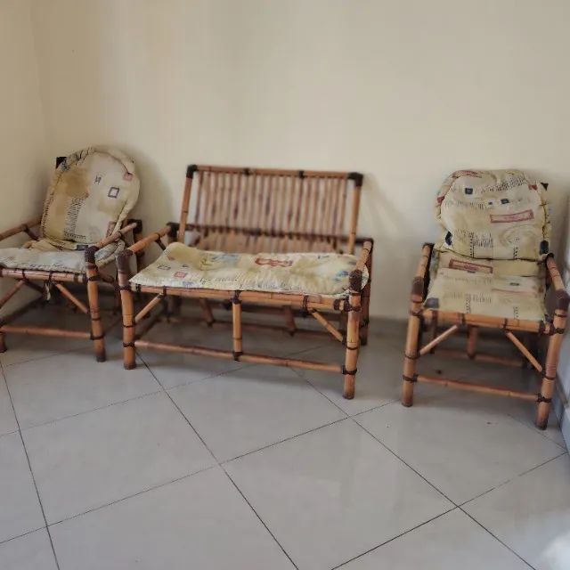 Cadeiras de 4 lugares de bambu 