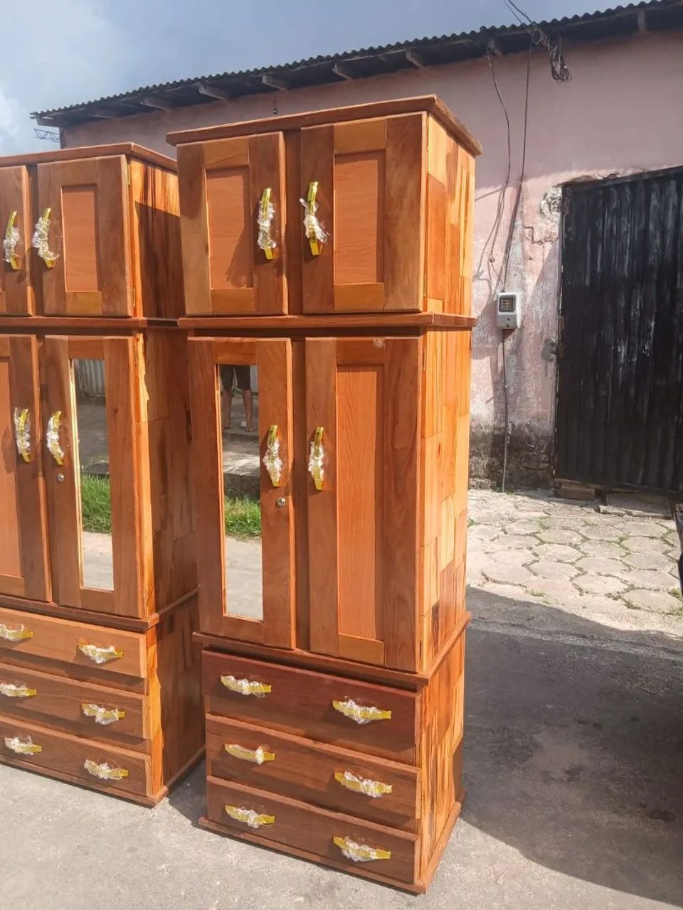 Guarda roupas de solteiro com maleiro a pronta entrega  - Foto 2