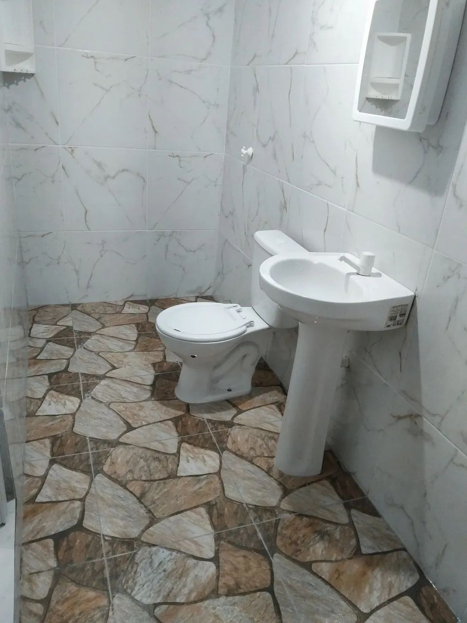 Aluga-se 1 quarto - Foto 4