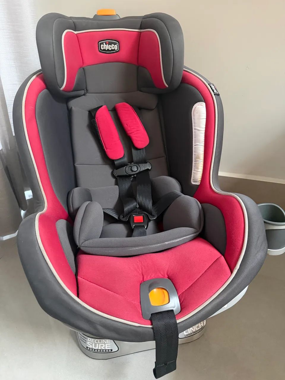 Cadeirinha automóvel chicco nextfit - Foto 2