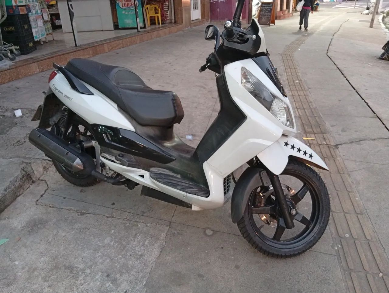 CITYCOM 300i