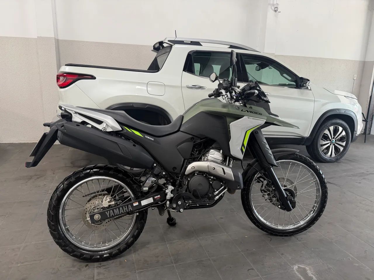 XTZ Lander 250  - Foto 3