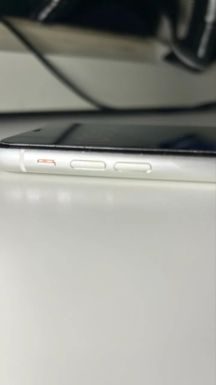 iPhone XR- 64GB - Foto 5