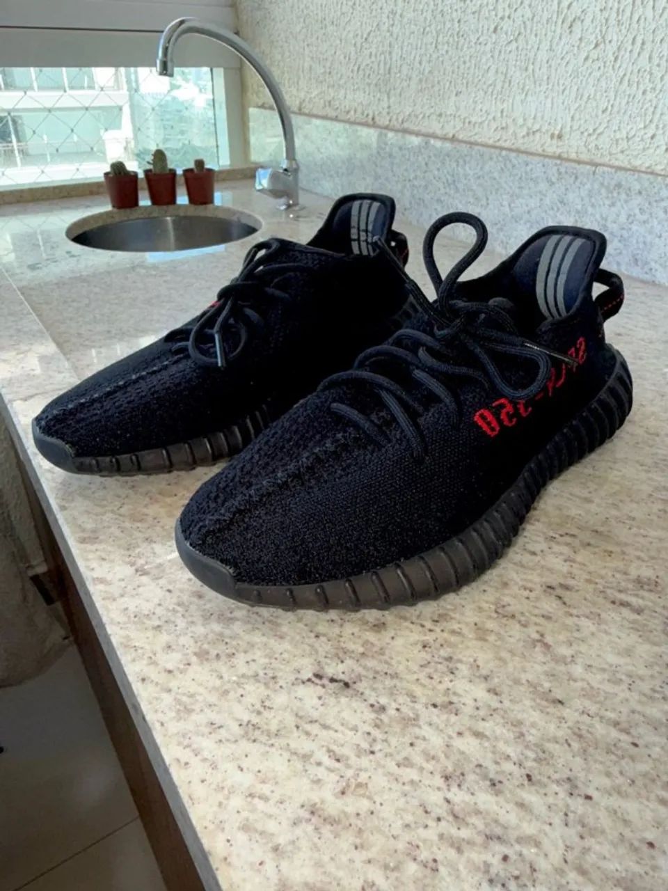 Tênis Adidas Yeezy Boost 350 v2 Preto 40 - Calçados - Setor Bueno