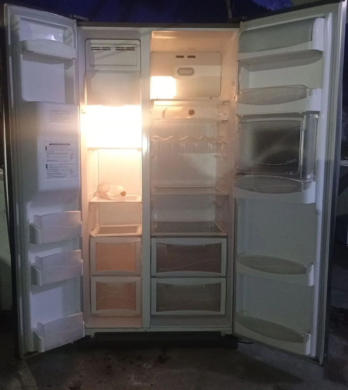 Side Bay side Electrolux inox 504 litros. - Foto 2